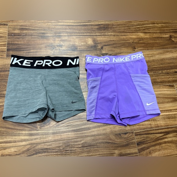 Nike Pro lot of 2 pairs of shorts, gray & purple, size XS - Picture 1 of 4
